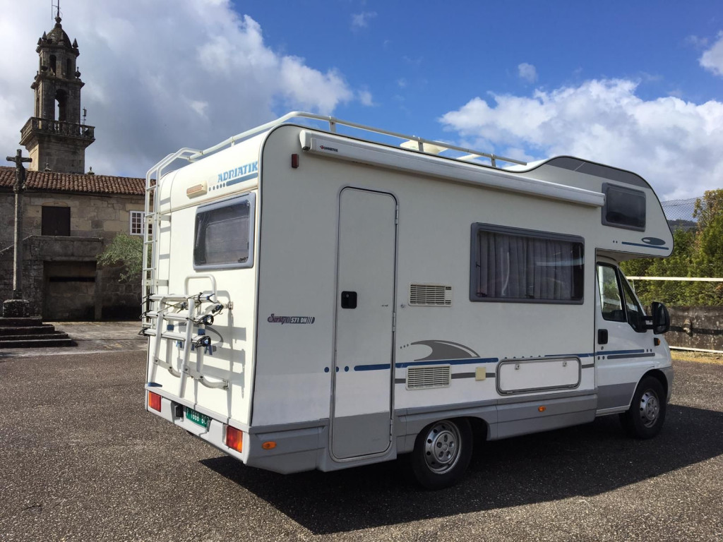 FIAT DUCATO AUTOCARAVANA  ADRIA 2.8 JTD 130CV de segunda mano