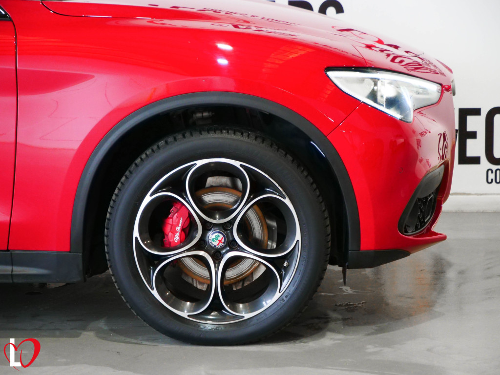 ALFA ROMEO STELVIO 2.2 D AUTOM. Q4 EXECUTIVE 210 de segunda mano