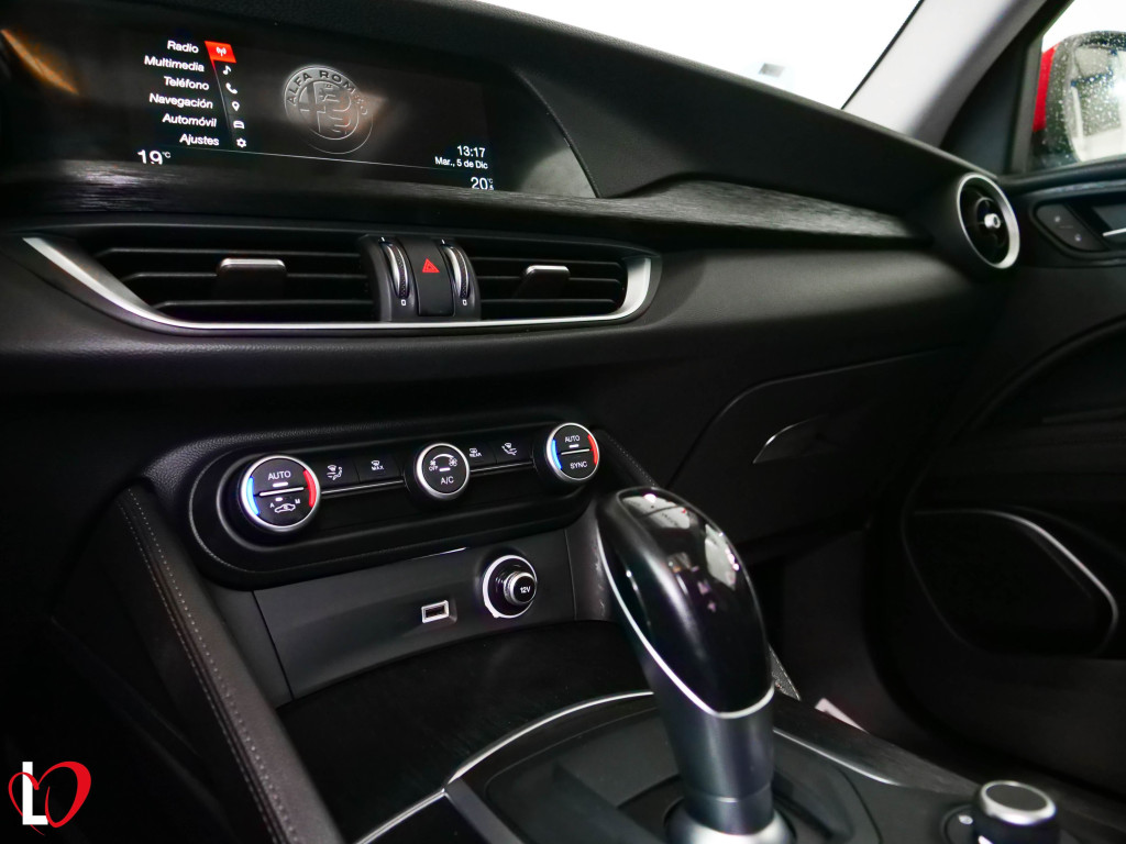 ALFA ROMEO STELVIO 2.2 D AUTOM. Q4 EXECUTIVE 210 de segunda mano