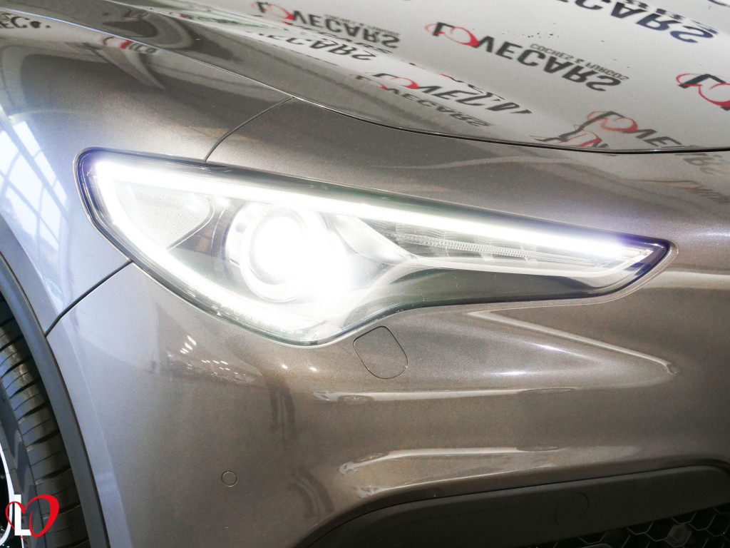 ALFA ROMEO STELVIO 2.2 D AUTOM. Q4 EXECUTIVE 210 de segunda mano