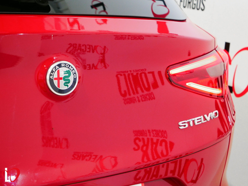 ALFA ROMEO STELVIO 2.2 D AUTOM. Q4 EXECUTIVE 210 de segunda mano