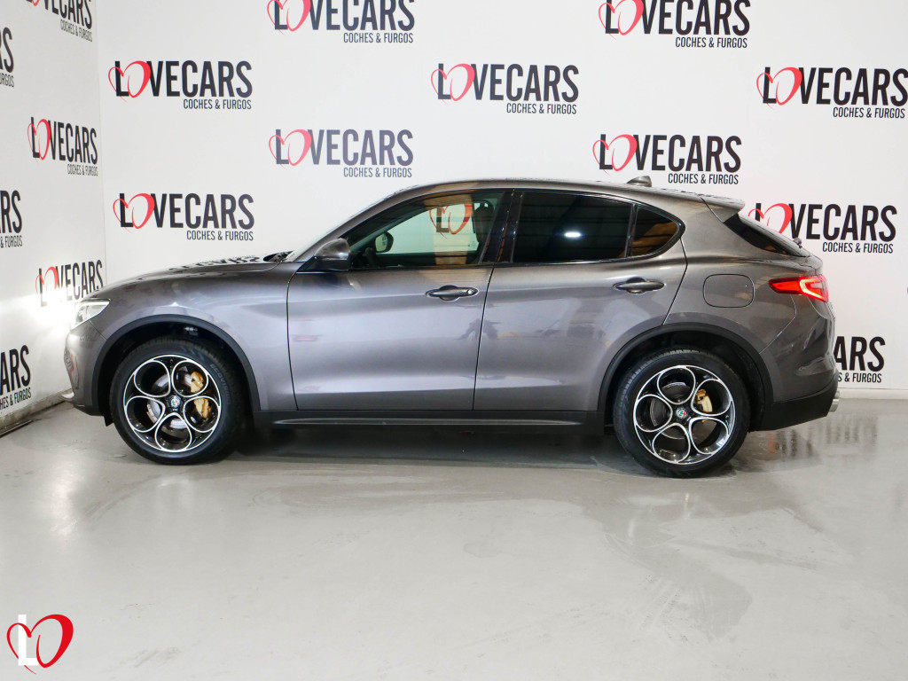 ALFA ROMEO STELVIO 2.2 D AUTOM. Q4 EXECUTIVE 210 de segunda mano