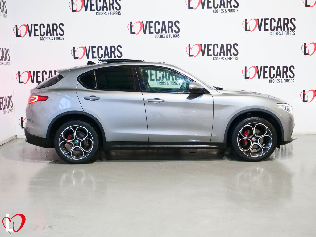 ALFA ROMEO STELVIO 2.2 D AUTOM. Q4 EXECUTIVE TECHO 210 de segunda mano