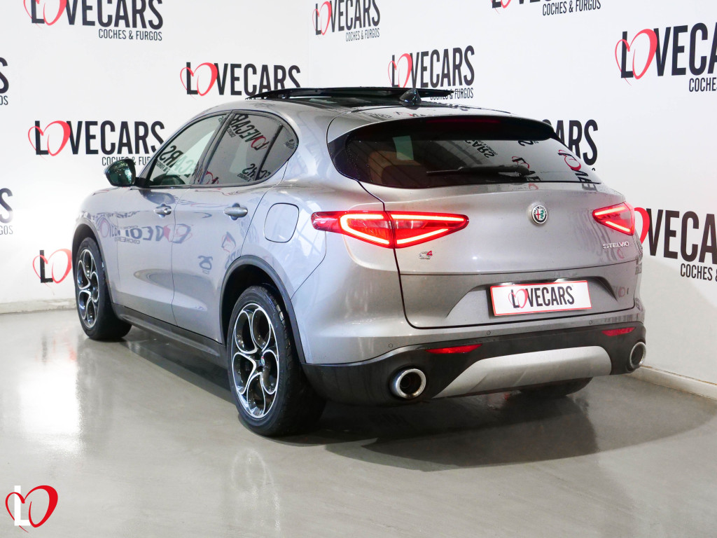 ALFA ROMEO STELVIO 2.2 D AUTOM. Q4 EXECUTIVE TECHO 210 de segunda mano