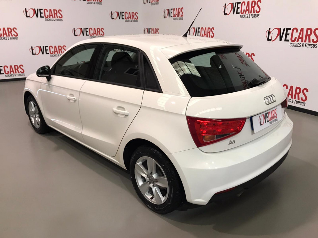 AUDI A1 1.4 TDI SPORTBACK ATTRACTION 90CV de segunda mano