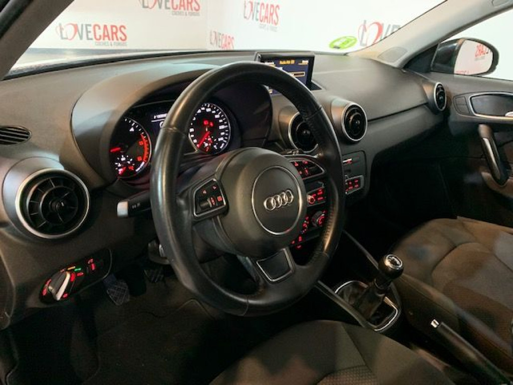 AUDI A1 SPORTBACK 1.0 TFSI ATTRACTION de segunda mano