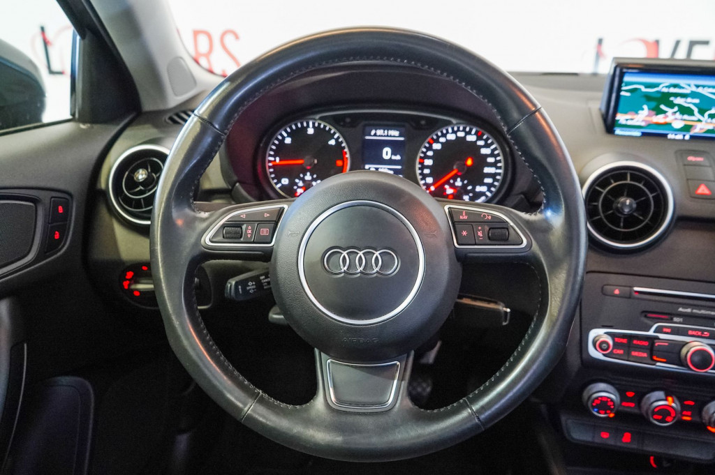 AUDI A1 SPORTBACK 1.4 TDI S TRONIC BUSINESS LINE 90 de segunda mano