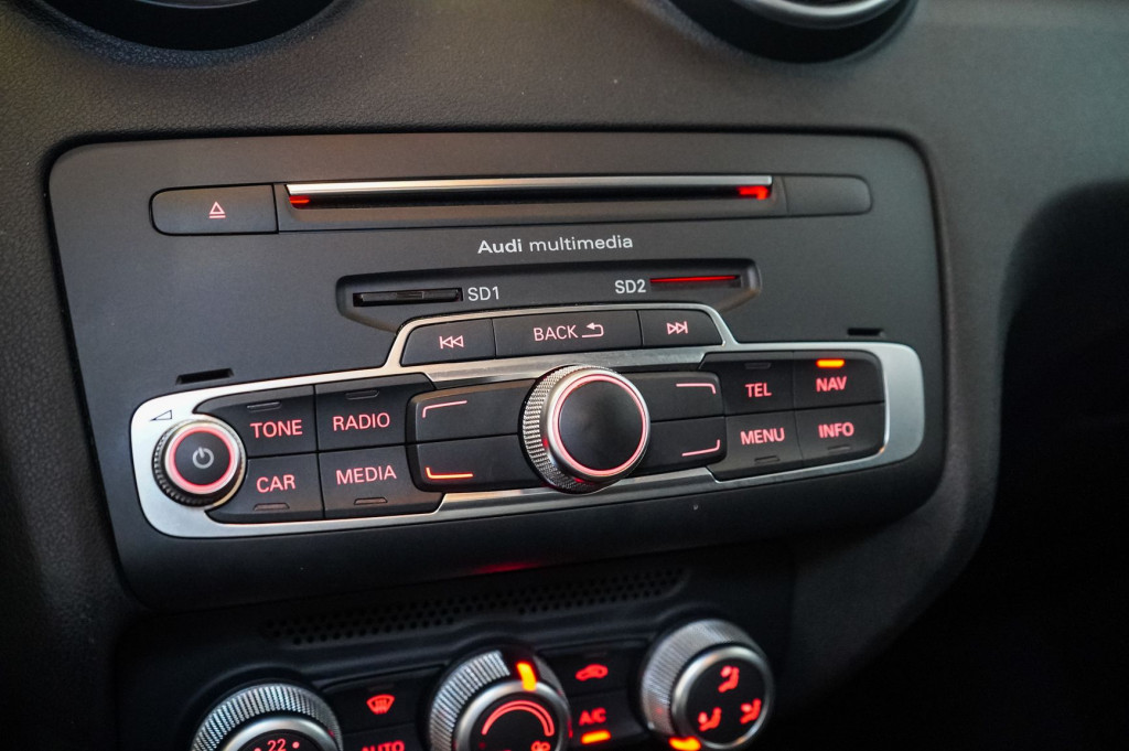 AUDI A1 SPORTBACK 1.4 TDI S TRONIC BUSINESS LINE 90 de segunda mano