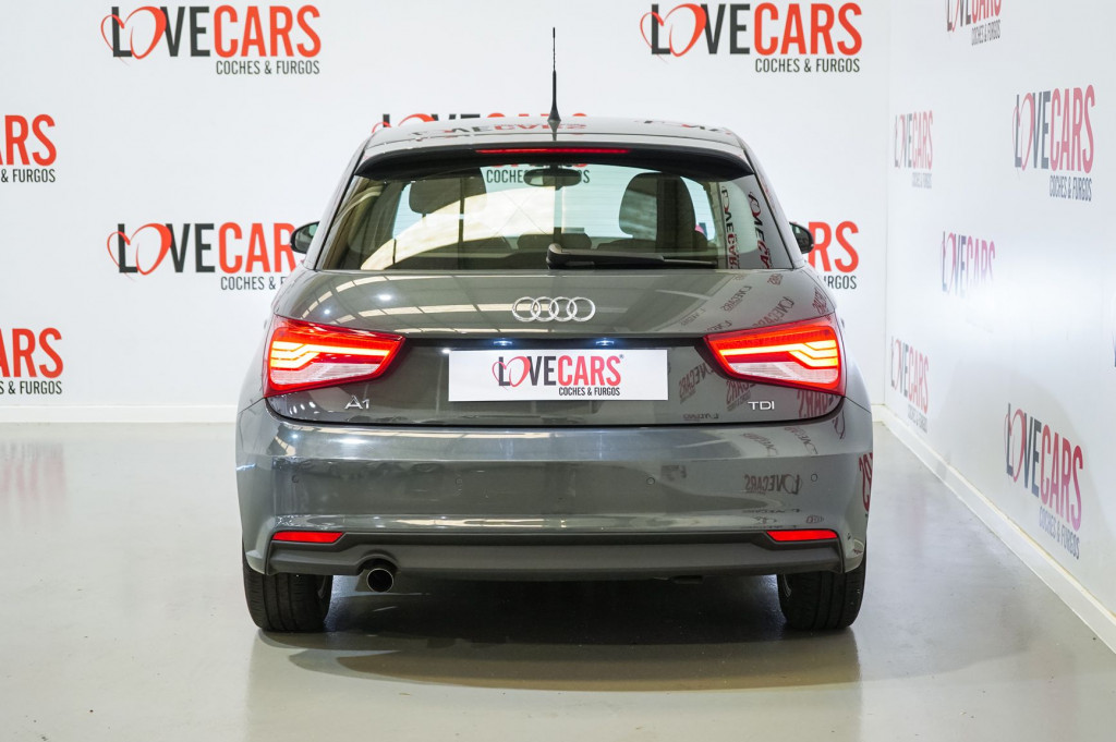 AUDI A1 SPORTBACK 1.4 TDI S TRONIC BUSINESS LINE 90 de segunda mano