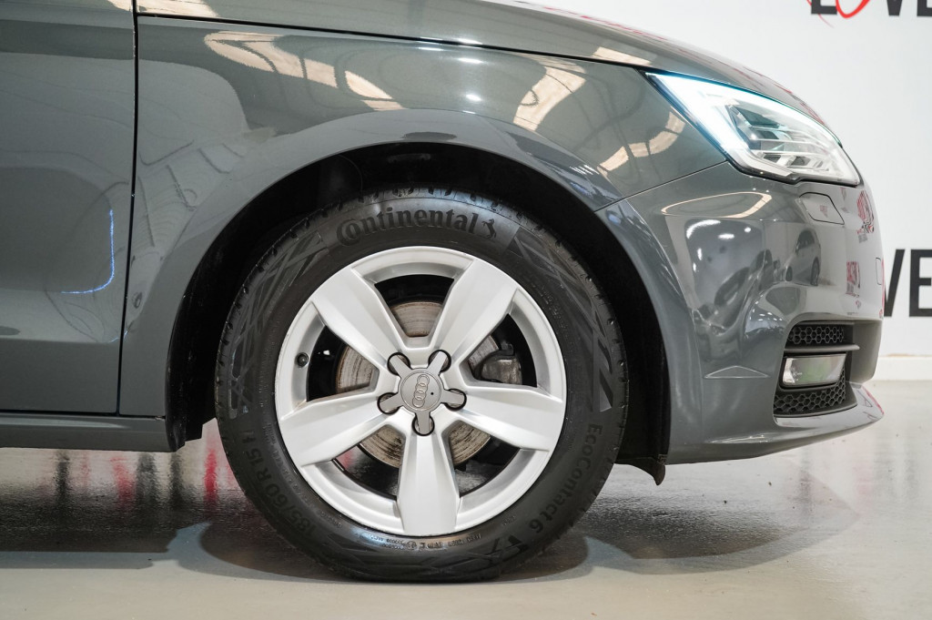 AUDI A1 SPORTBACK 1.4 TDI S TRONIC BUSINESS LINE 90 de segunda mano