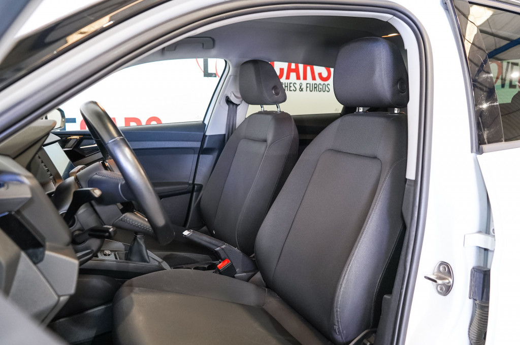 AUDI A1 SPORTBACK 30 TFSI 1.0 BASIC 6 VEL 115 de segunda mano