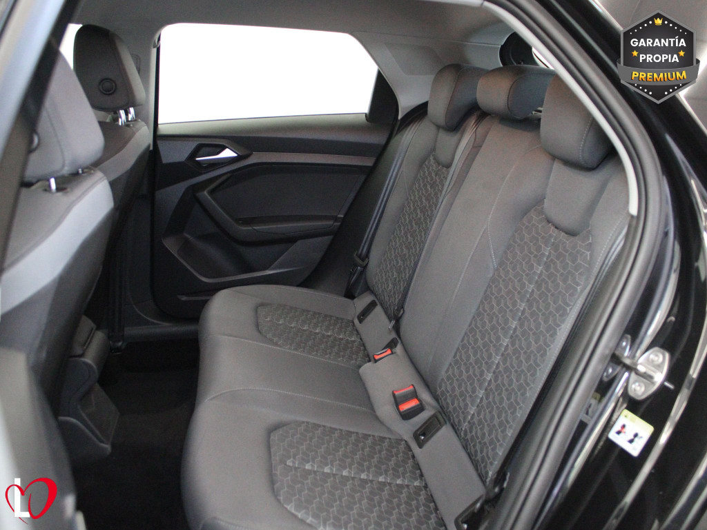 AUDI A1 SPORTBACK 30 TFSI ADRENALIN 6 VEL 110 de segunda mano