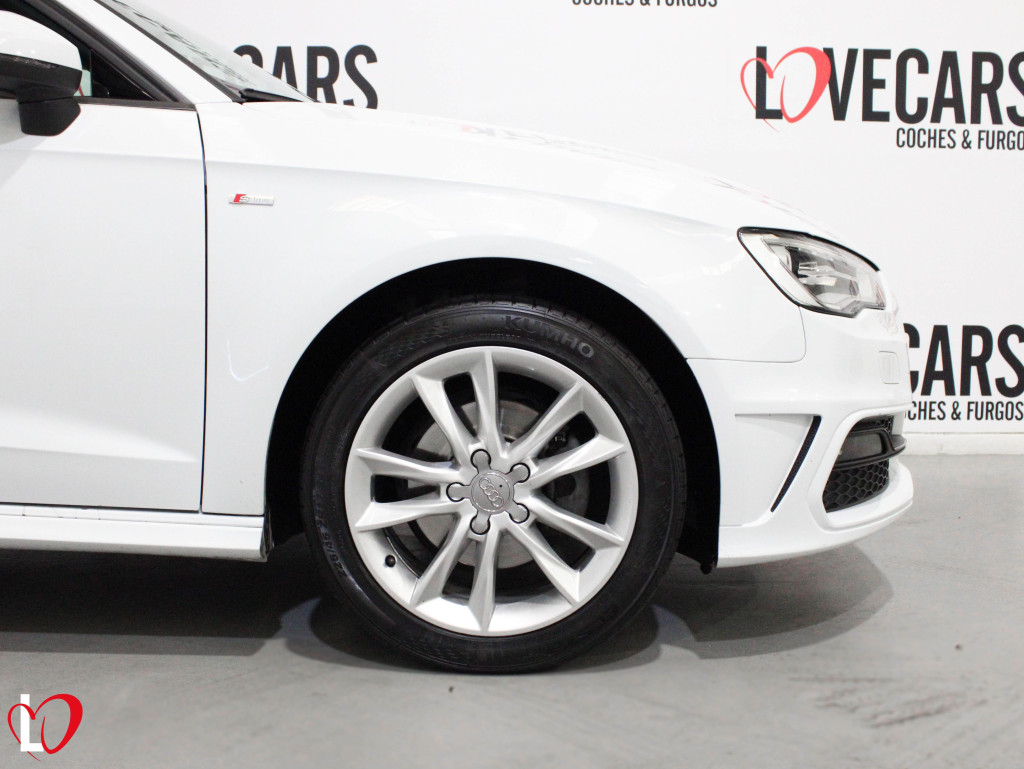 AUDI A3 1.6 TDI ADRENALIN SLINE TECHO 110 de segunda mano