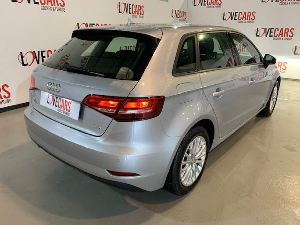 AUDI A3 2.0 TDI SPORTBACK BUSINESS S-TRONIC 150CV de segunda mano