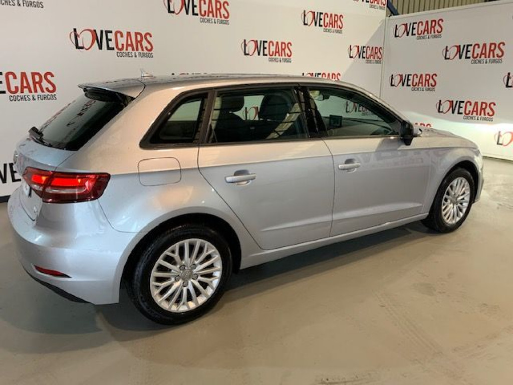 AUDI A3 2.0 TDI SPORTBACK BUSINESS S-TRONIC 150CV de segunda mano