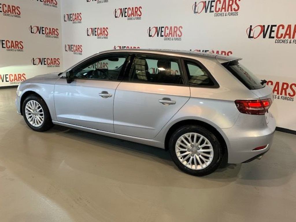 AUDI A3 2.0 TDI SPORTBACK BUSINESS S-TRONIC 150CV de segunda mano