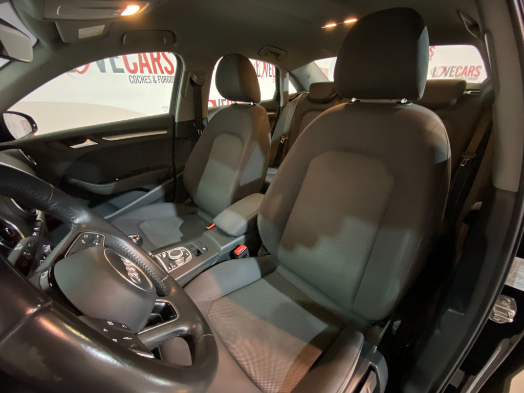 AUDI A3 SEDÁN 2.0 TDI LED 150CV LED de segunda mano