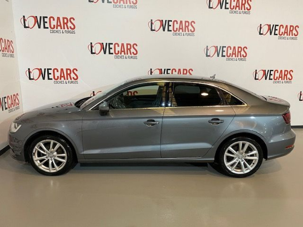 AUDI A3 SEDAN 2.0 TDI S-TRONIC AMBIENTE 150CV de segunda mano
