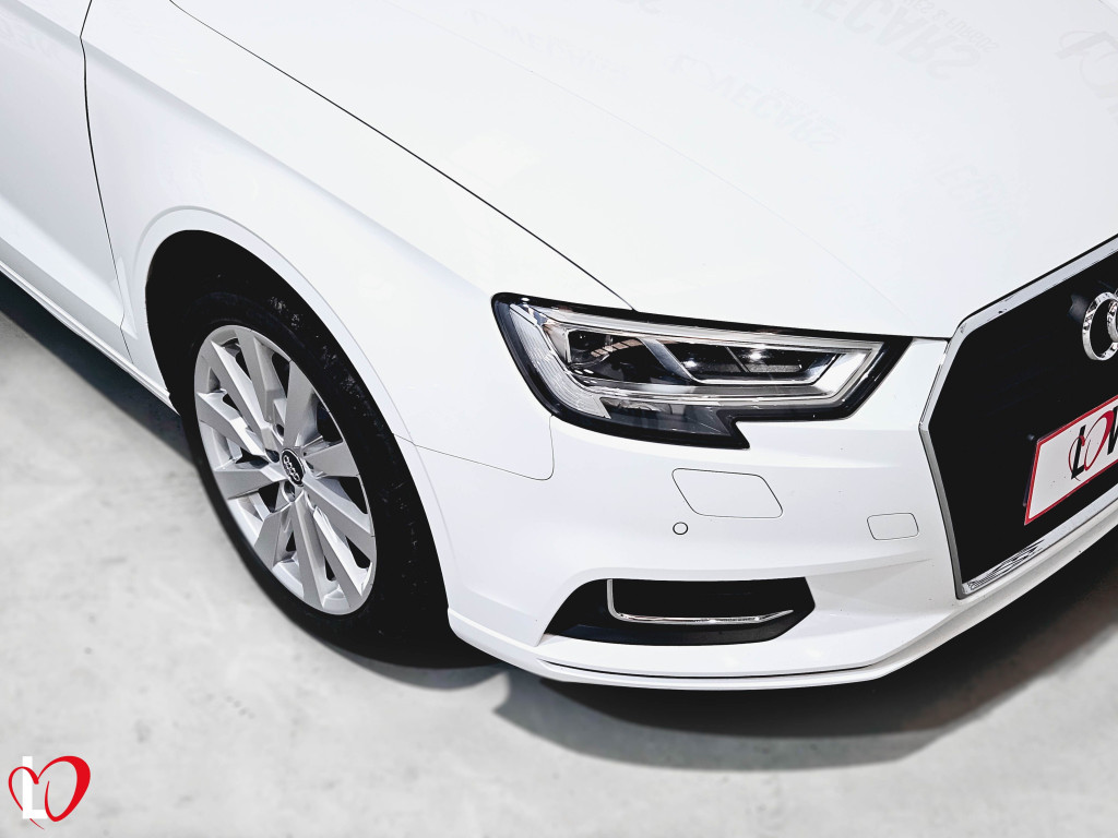 AUDI A3 SEDAN 35 TDI S TRONIC DESIGN 150 de segunda mano