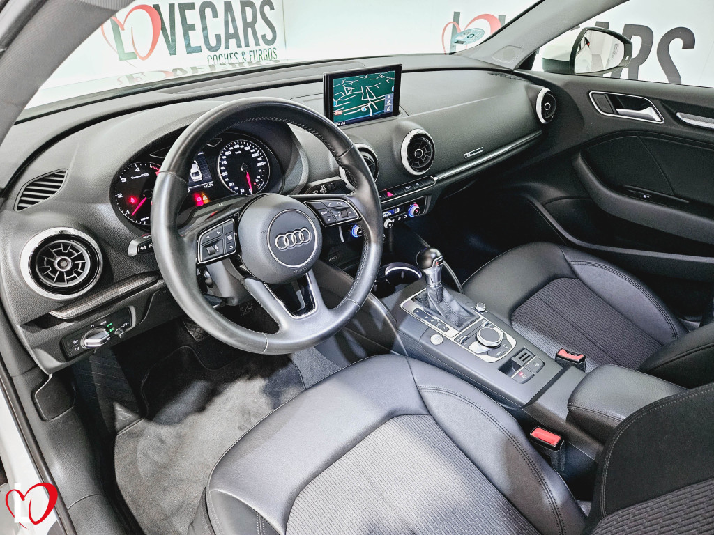 AUDI A3 SEDAN 35 TDI S TRONIC DESIGN 150 de segunda mano