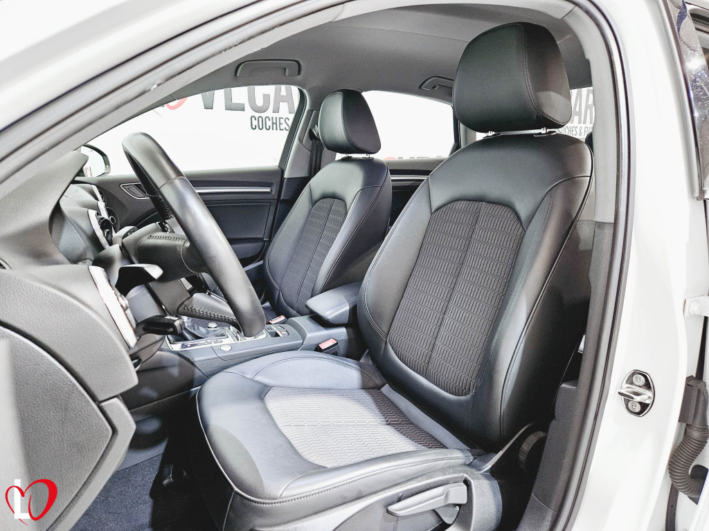 AUDI A3 SEDAN 35 TDI S TRONIC DESIGN 150 de segunda mano