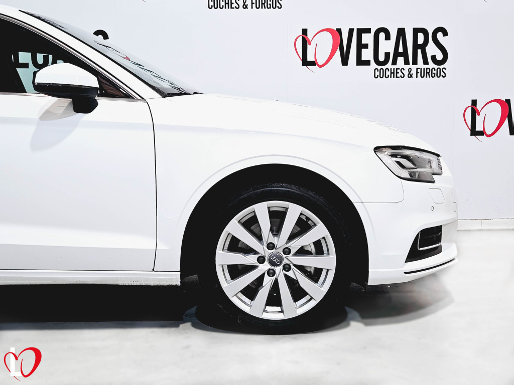 AUDI A3 SEDAN 35 TDI S TRONIC DESIGN 150 de segunda mano