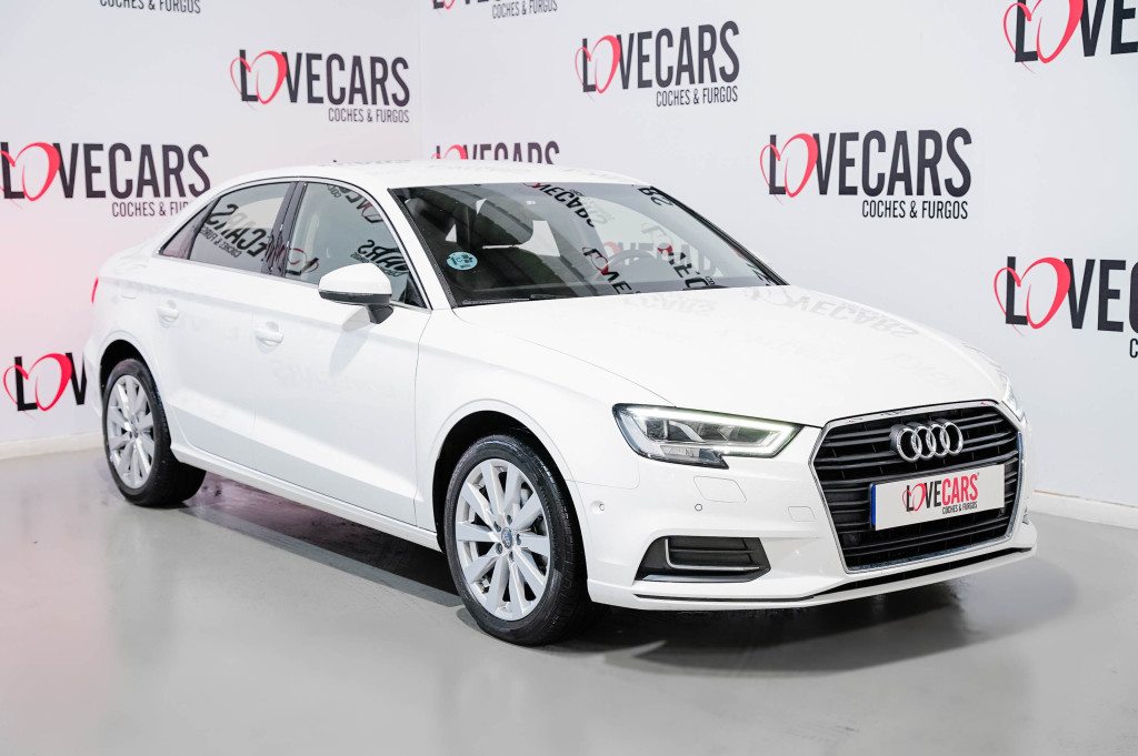 AUDI A3 SEDAN DESIGN 30 TDI 116 de segunda mano