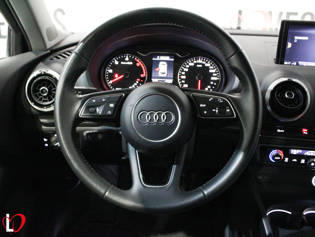 AUDI A3 SPORTBACK 35 TDI S TRONIC DESING 150 de segunda mano