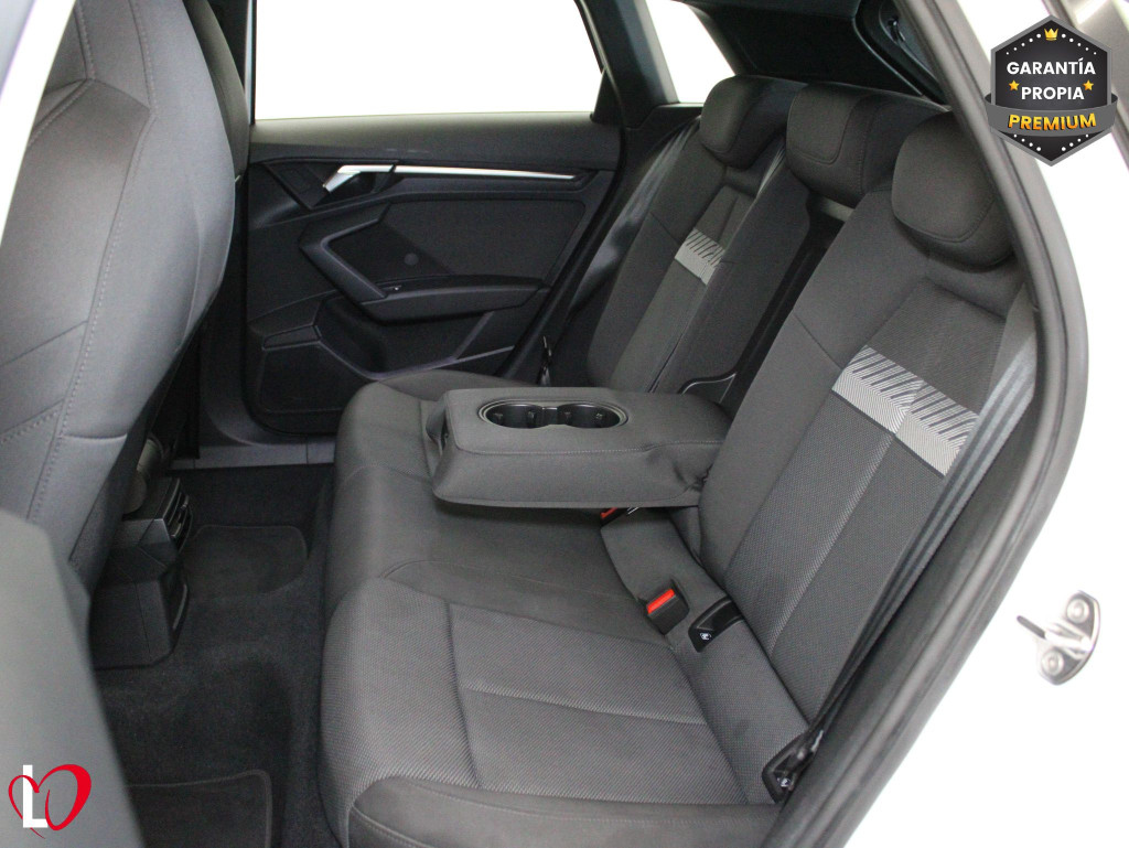 AUDI A3 SPORTBACK 35 TDI S TRONIC GENUINE 150 de segunda mano