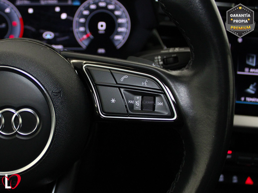 AUDI A3 SPORTBACK 35 TDI S TRONIC GENUINE 150 de segunda mano