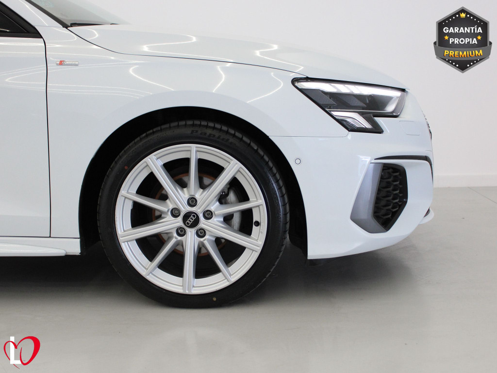 AUDI A3 SPORTBACK 35 TDI S TRONIC GENUINE 150 de segunda mano