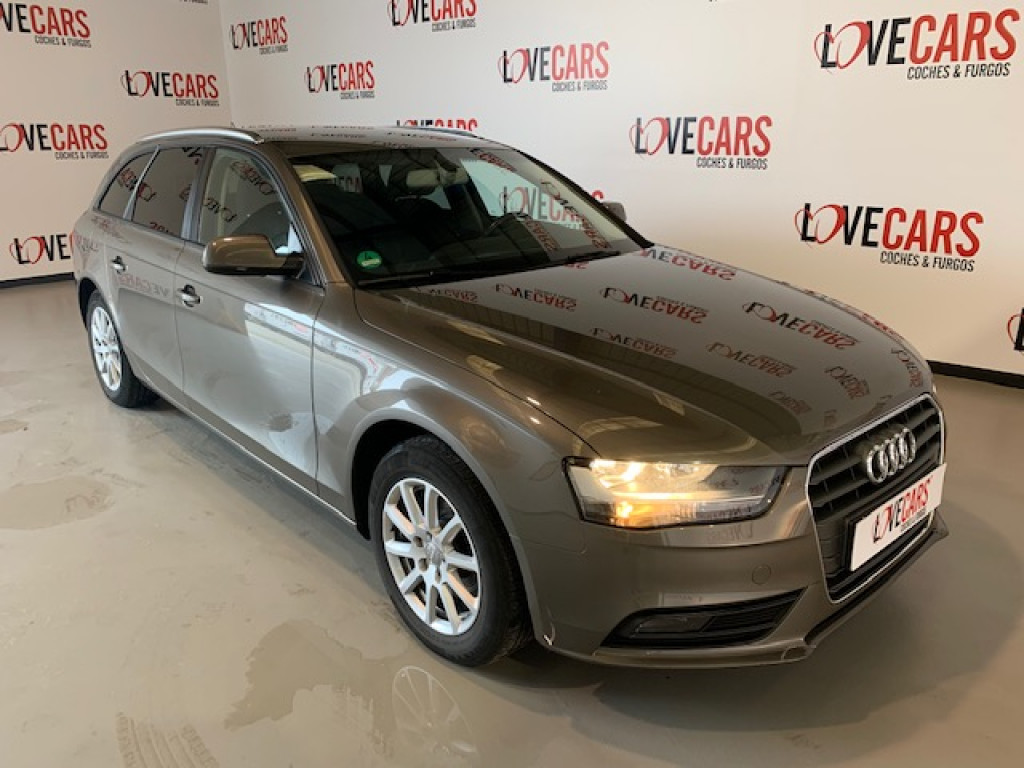 AUDI A4 2.0 TDI AVANT ATTRACTION MULTITRONIC 150CV de segunda mano