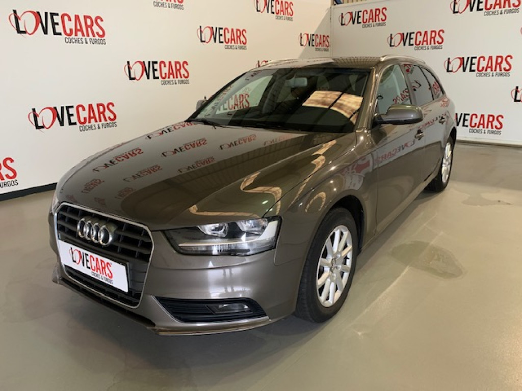 AUDI A4 2.0 TDI AVANT ATTRACTION MULTITRONIC 150CV de segunda mano