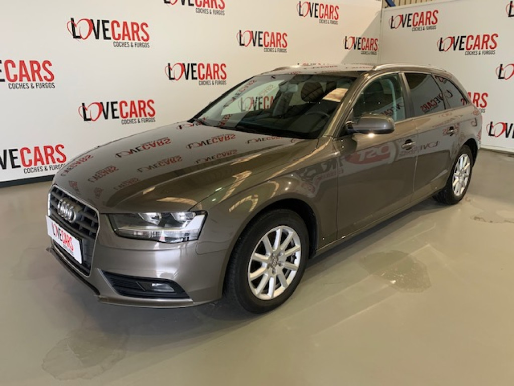 AUDI A4 2.0 TDI AVANT ATTRACTION MULTITRONIC 150CV de segunda mano