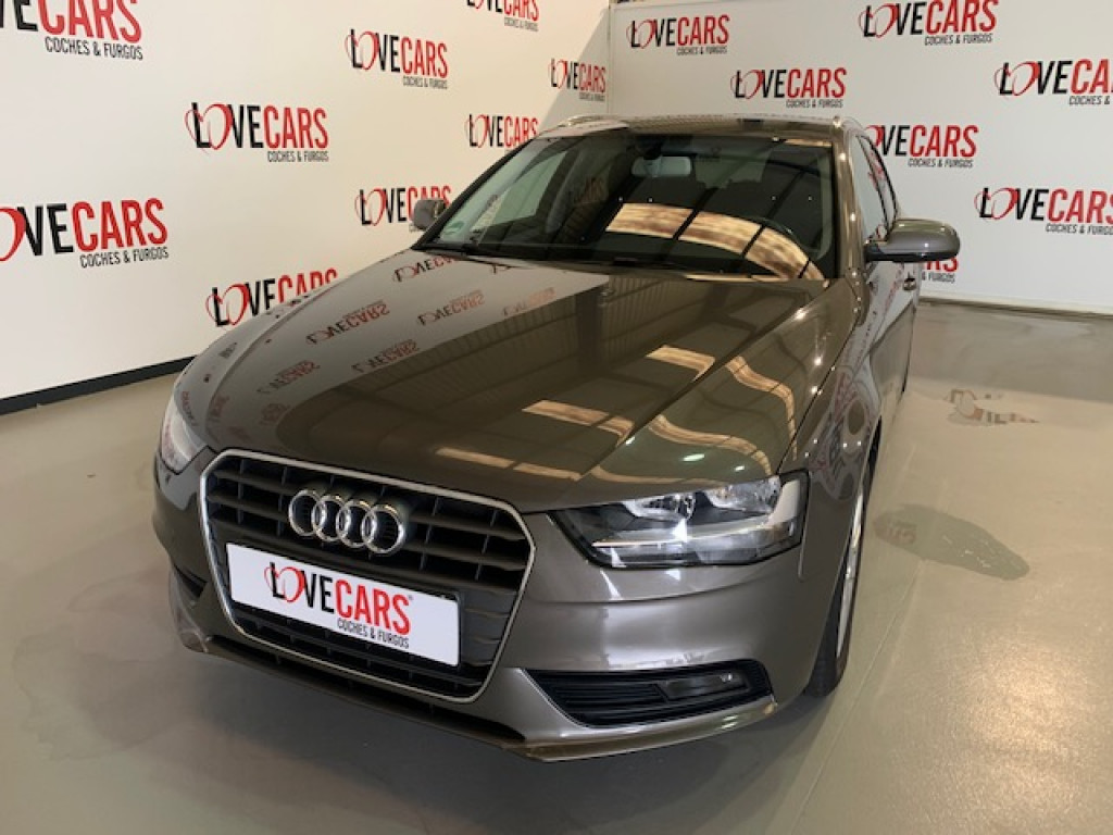 AUDI A4 2.0 TDI AVANT ATTRACTION MULTITRONIC 150CV de segunda mano