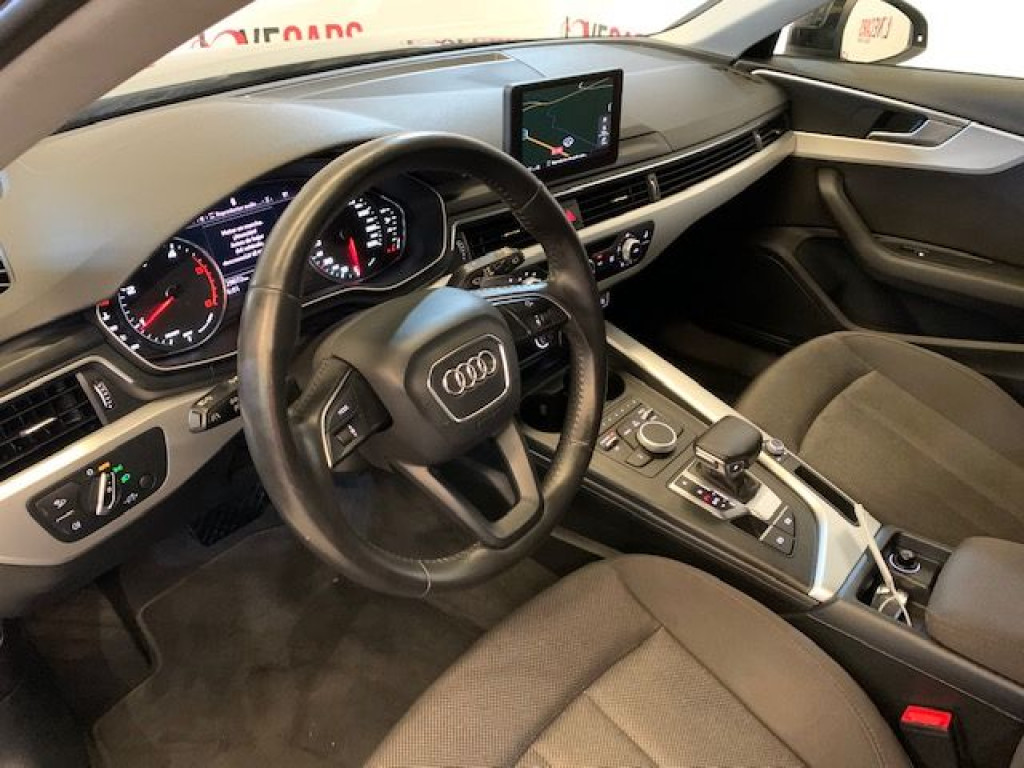 AUDI A4 2.0 TDI AVANT AUTO. de segunda mano