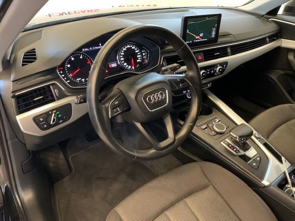 AUDI A4 2.0 TDI AVANT AUTO. de segunda mano