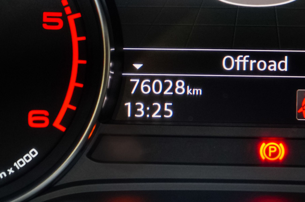 AUDI A4 2.0 TDI S-LINE 150 de segunda mano