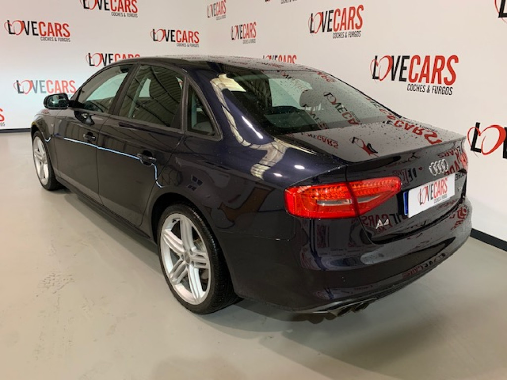 AUDI A4 2.0 TDI S-LINE EDITION 150CV de segunda mano