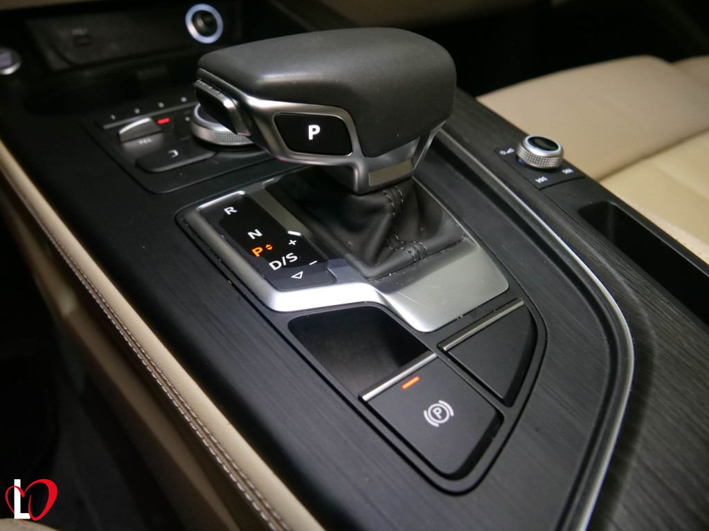 AUDI A4 35 TDI S TRONIC  TECHO 150 de segunda mano