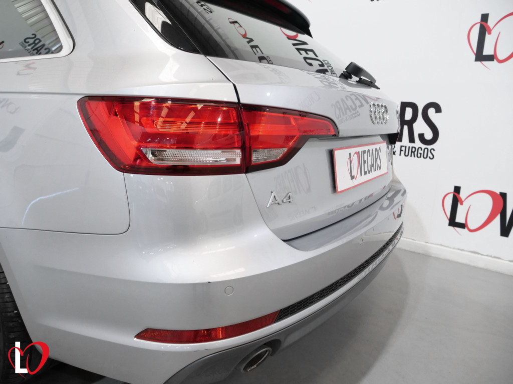 AUDI A4 AVANT 2.0 TDI S LINE 150 de segunda mano
