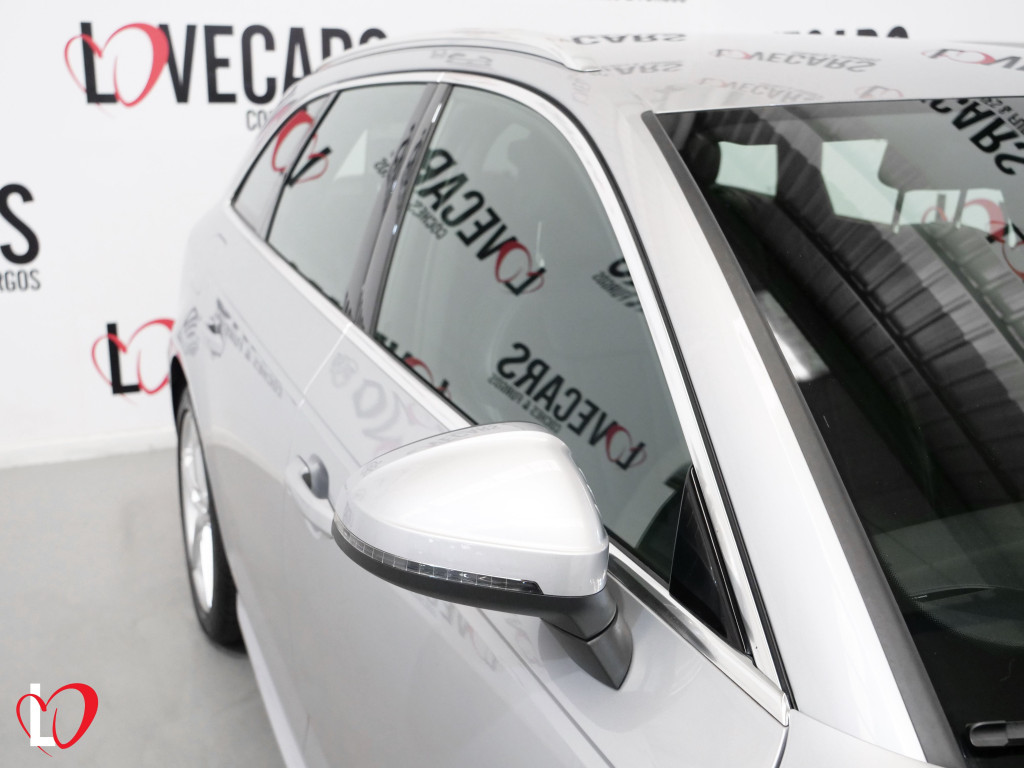 AUDI A4 AVANT 2.0 TDI S LINE 150 de segunda mano