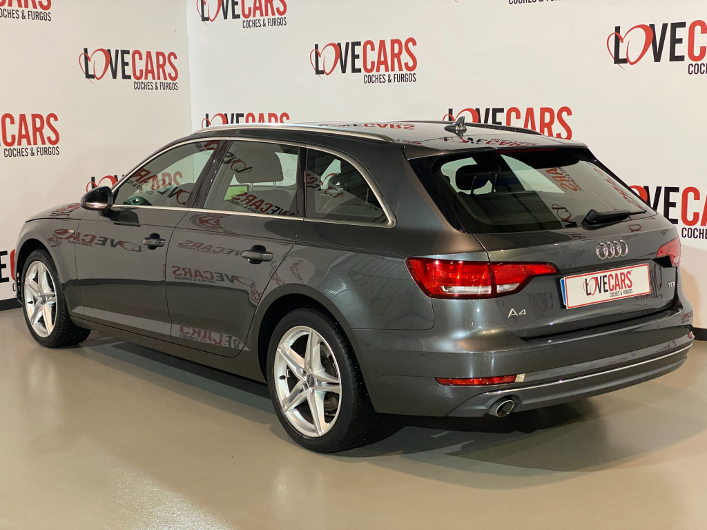 AUDI A4 AVANT 2.0 TDI S-LINE TECHO 150CV de segunda mano