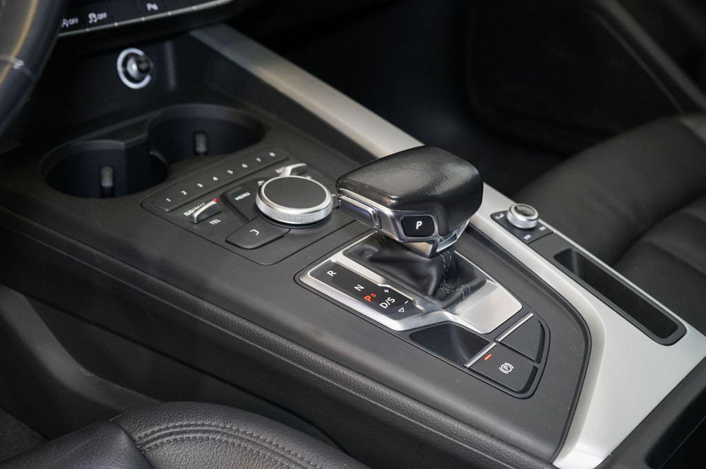 AUDI A4 AVANT 2.0 TDI  S-TRONIC ADVANCED EDITION 150 de segunda mano