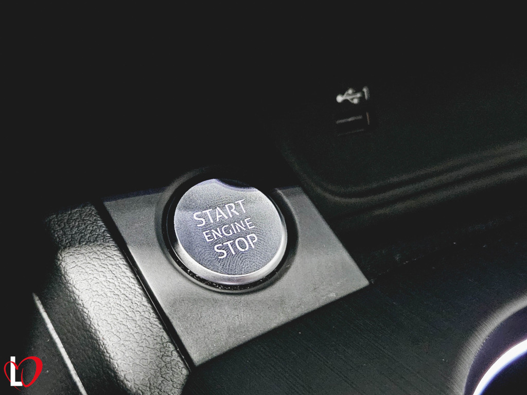 AUDI A4 AVANT 2.0 TDI S TRONIC S LINE EDITION 150 de segunda mano