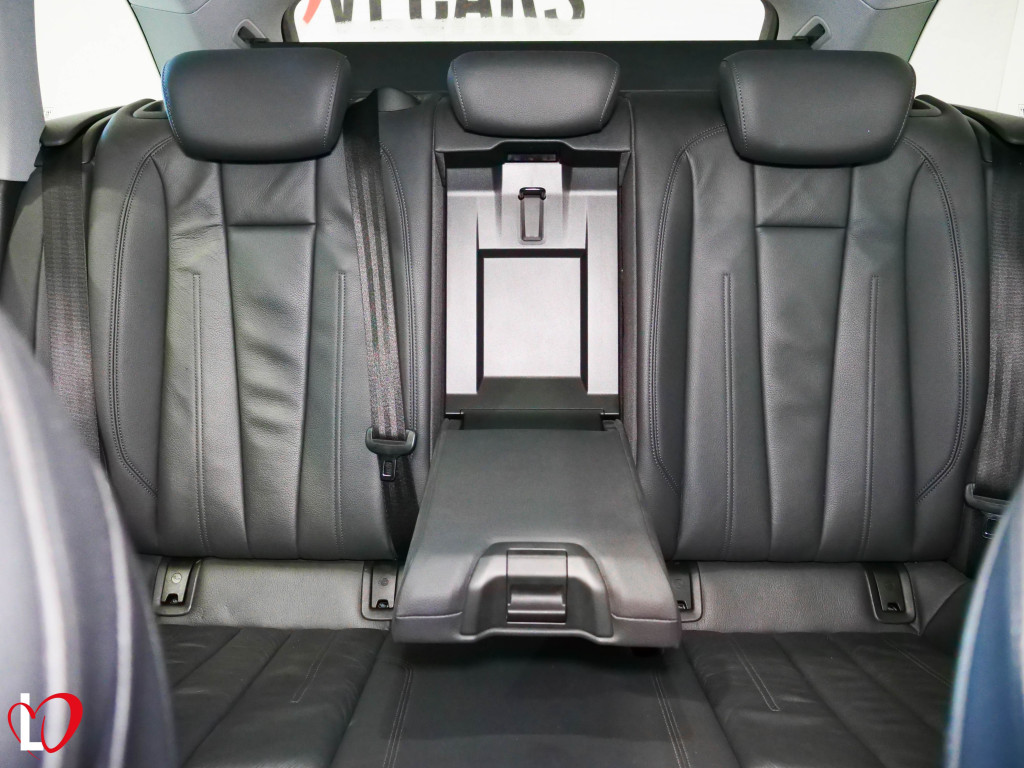AUDI A4 AVANT 2.0 TDI S TRONIC SPORT TECHO 150 de segunda mano