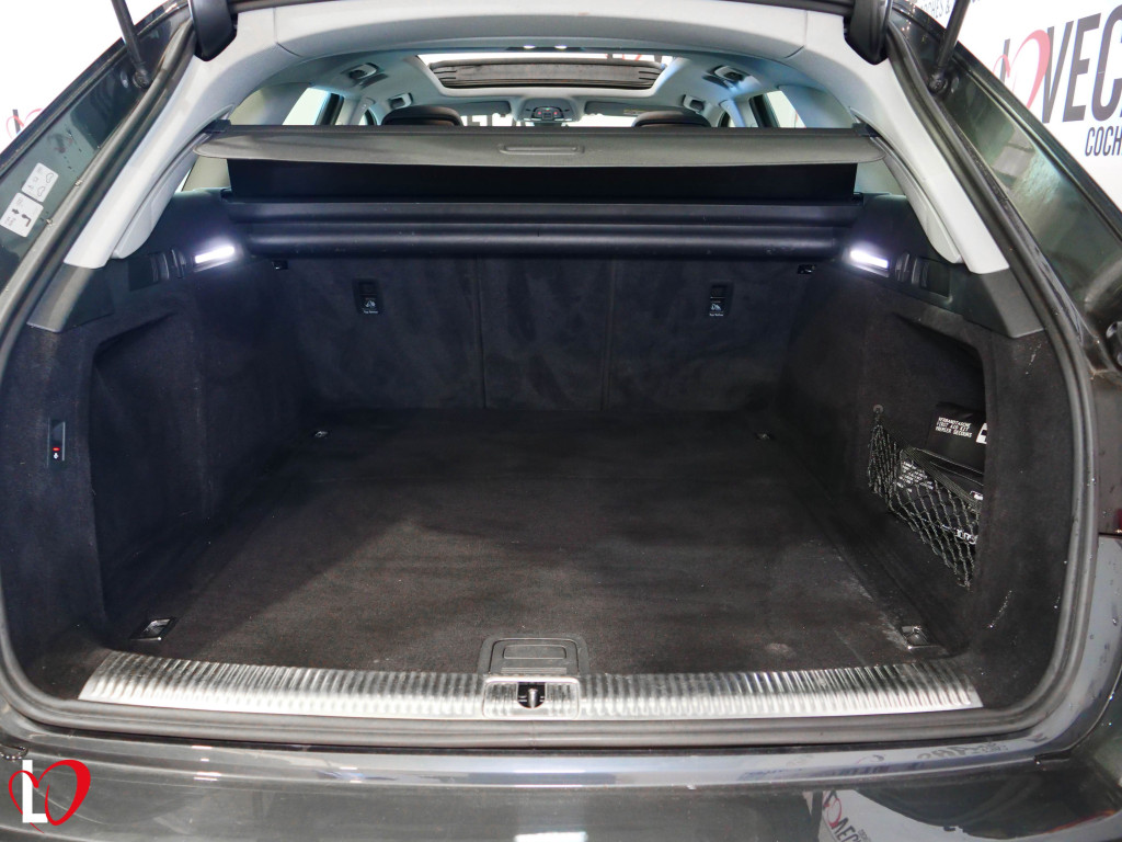 AUDI A4 AVANT 2.0 TDI S TRONIC SPORT TECHO 150 de segunda mano