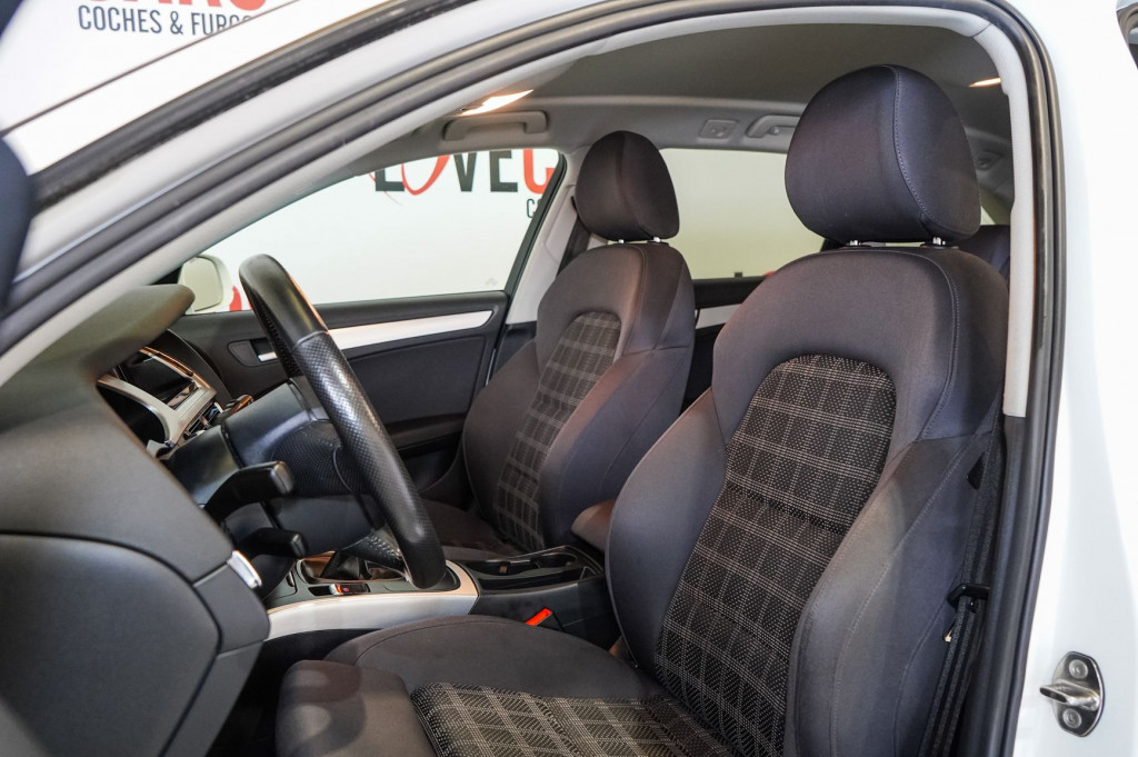 AUDI A4 AVANT 2.0 TDI STYLE 143 de segunda mano