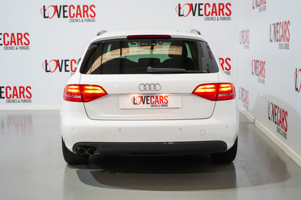 AUDI A4 AVANT 2.0 TDI STYLE 143 de segunda mano