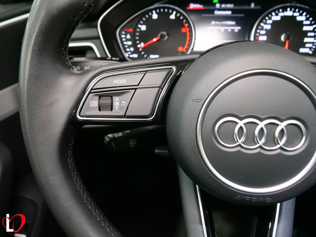 AUDI A4 AVANT 30 TDI S TRONIC ADVANCED 136 de segunda mano